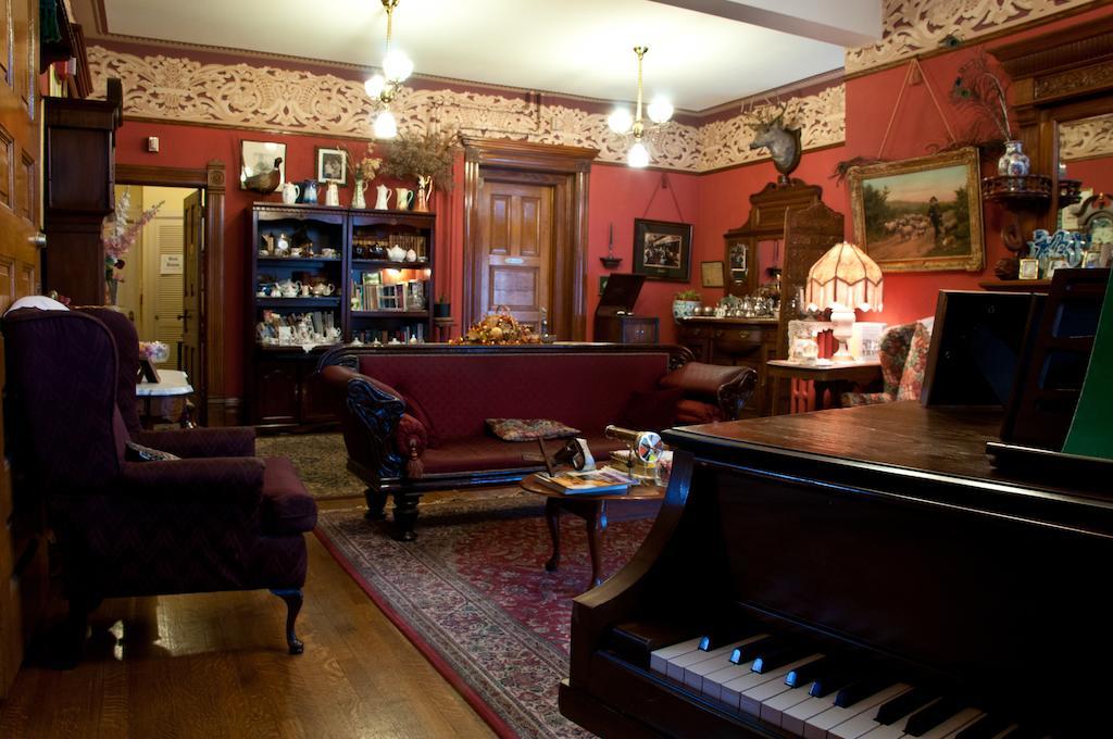 Castle Marne Bed & Breakfast Denver Exterior photo